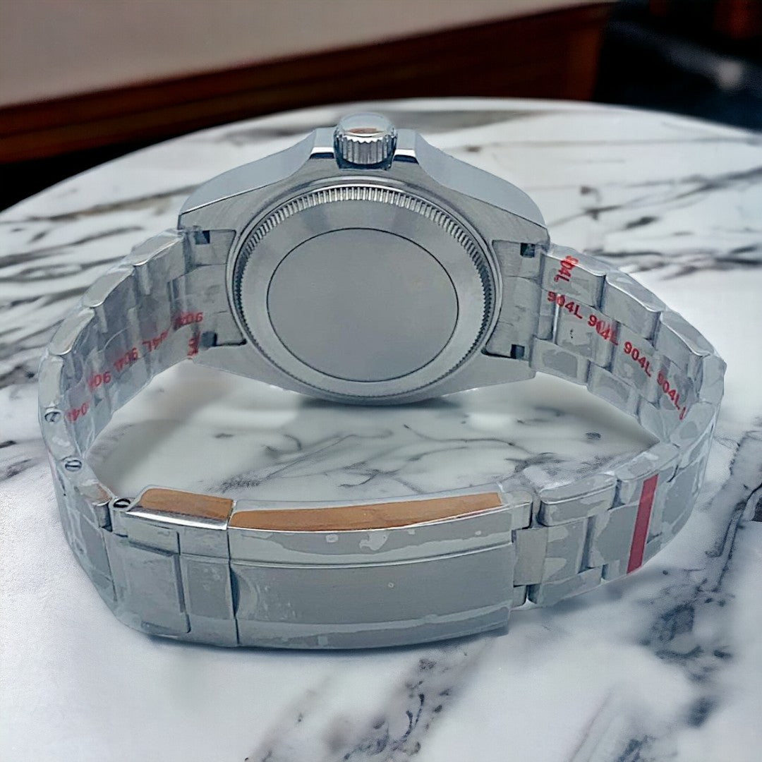 Custom Seiko milsub vintage style 44mm Deep Diver Mod