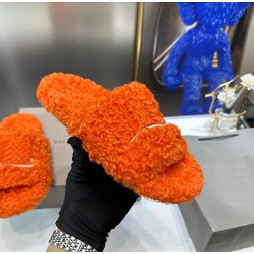 2026 Fuzzy Women's Slides Designer Soft Slippers for Indoor Outdoor
